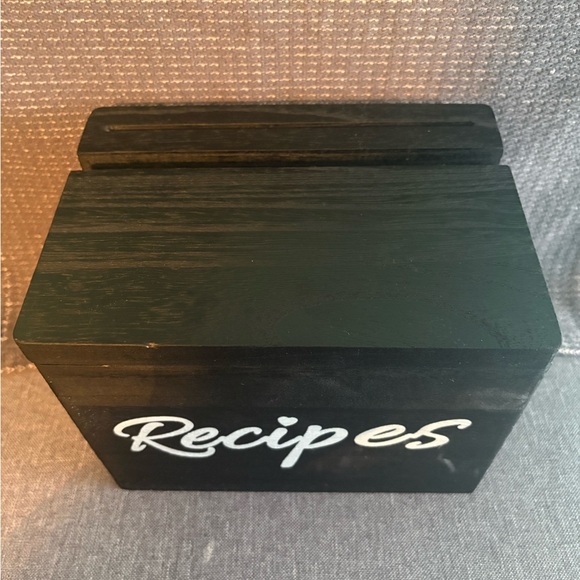 Recipe Box - Picture 2 of 5